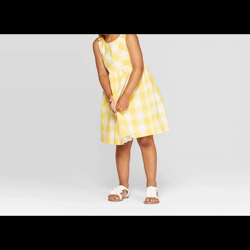 🌼Oshkosh Bgosh yellow and white girls dress size2T NWT
